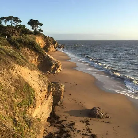 3 Chbres Vue Maison Avec Piscine Ds Proche Commodites Et Plages De Sable La Bernerie-en-Retz